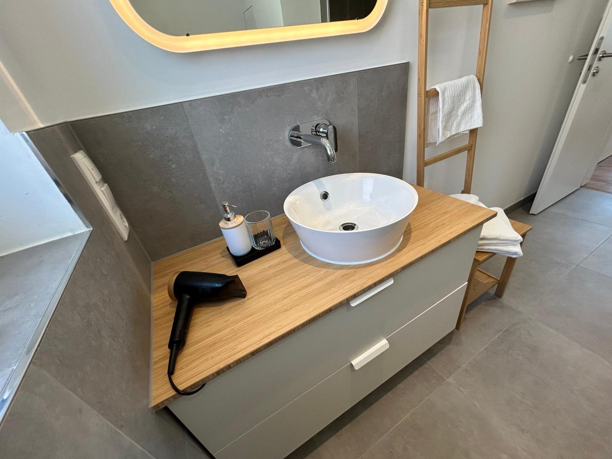 Neues Trendy Dachgeschossloft Daire Hannover Dış mekan fotoğraf